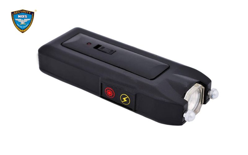 dùi cui điện tự vệ