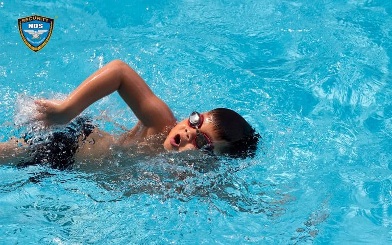 kỹ năng sinh tồn khi bị đuối nước