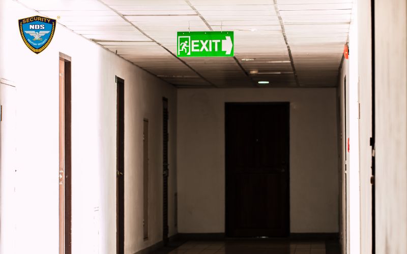 lối thoát hiểm thứ 2