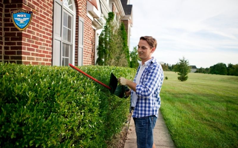 cách chống trộm khi ở nhà một mình